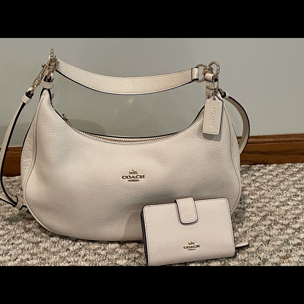 Coach Harley East West Hobo & Wallet